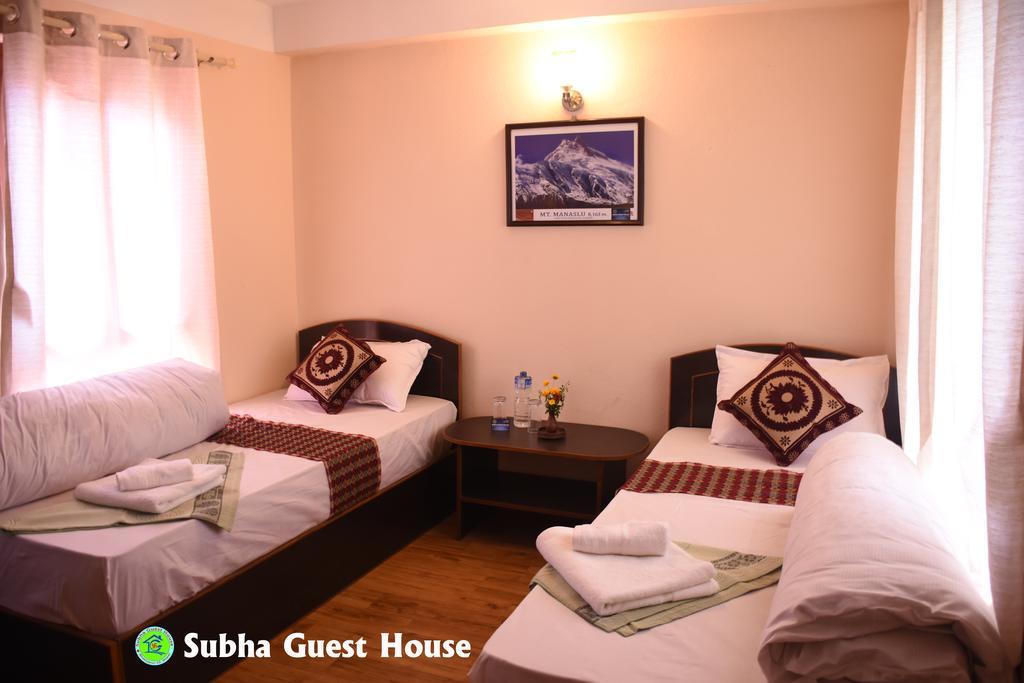Subha Guest House Bhatgoan Esterno foto