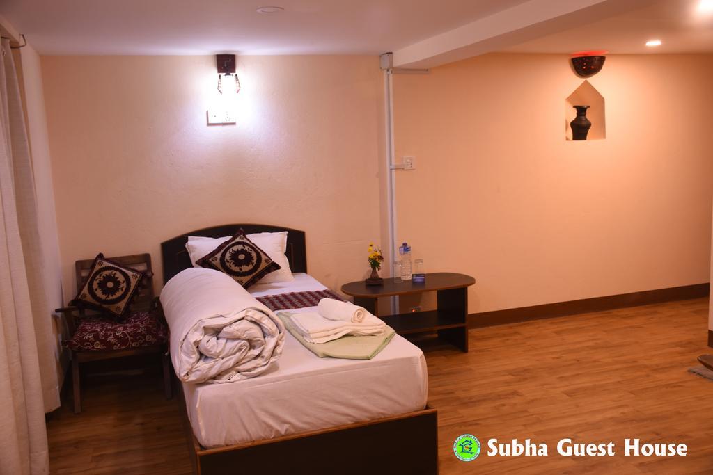 Subha Guest House Bhatgoan Esterno foto